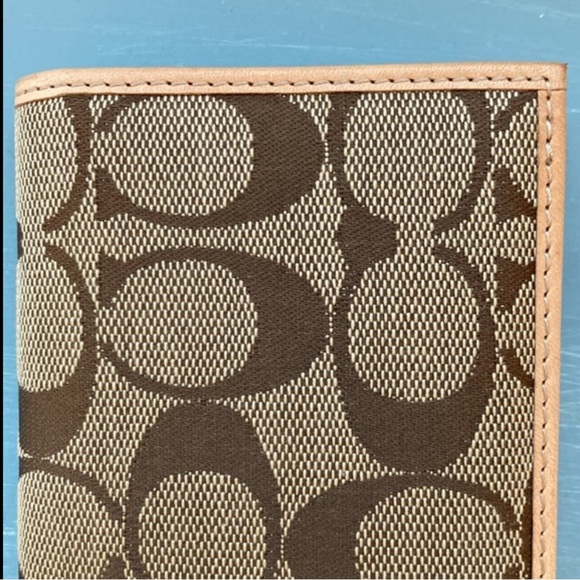Coach Logo Checkbook Wallet - Picture 11 of 12